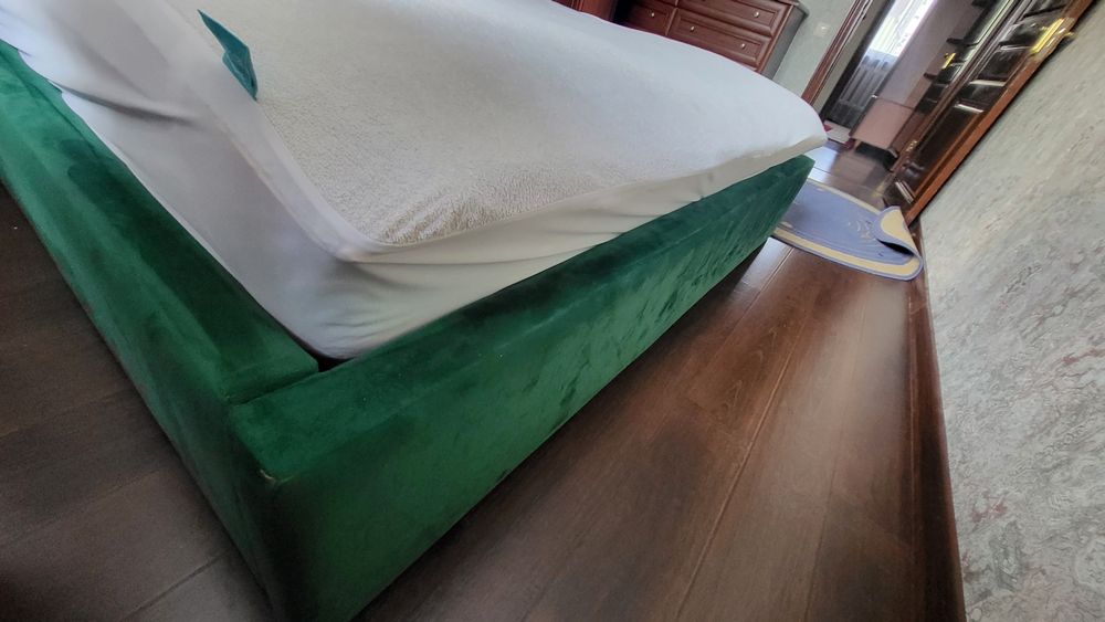 Продам кровать б/у