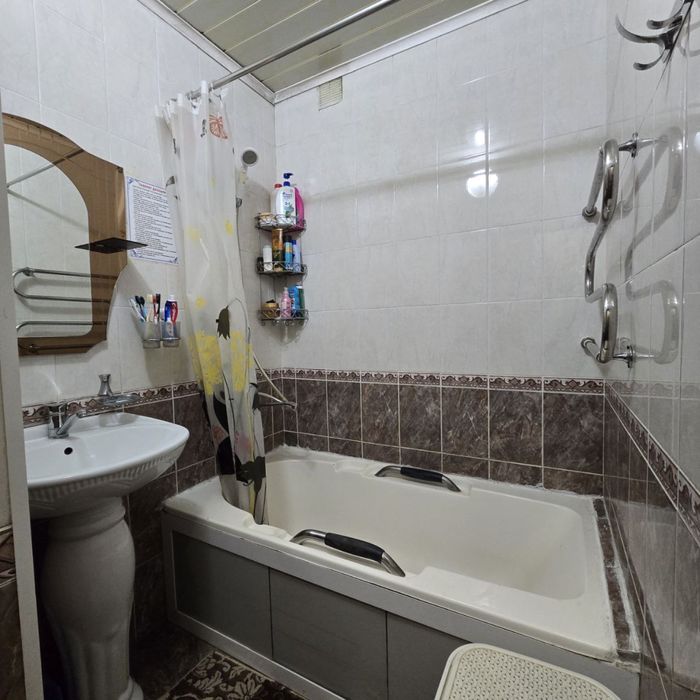 Продается квартира учиепа 26кв