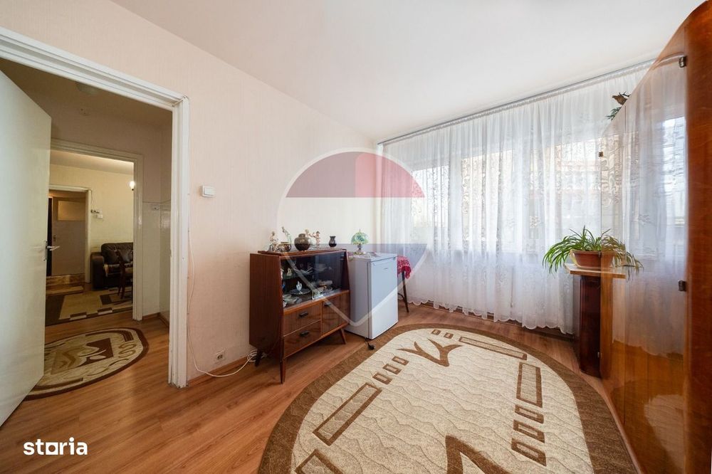 Apartament cu 2 camere de vânzare în zona Gemenii