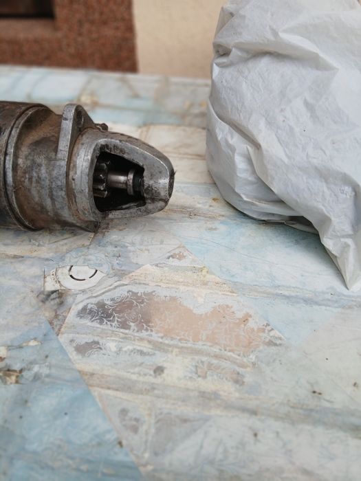 Vând electromotor  Fiat 415