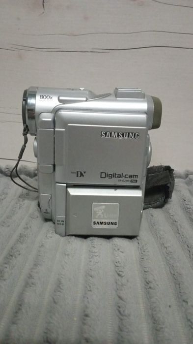 Продам видеокамеру