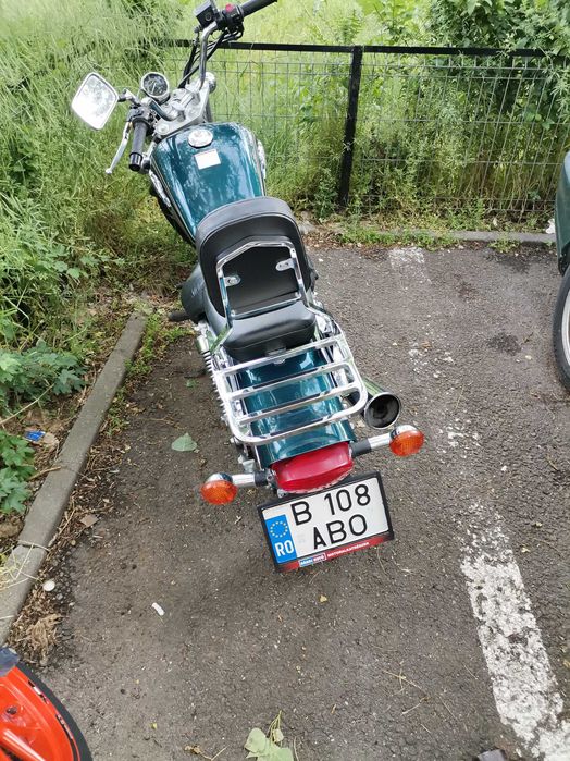 Suzuki Marauder 250 în stare perfecta.