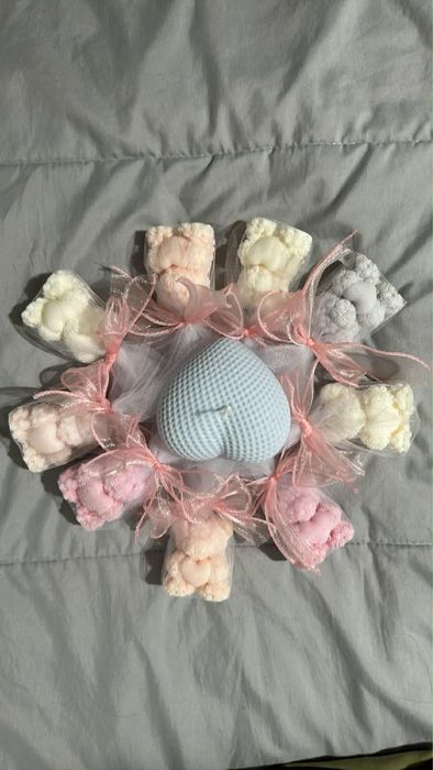 Ръчно изработени соеви свещи – подарък, декорация, ароматни модели