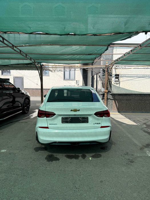 Monza oq kraskasi toza prabegi 11.700 yurgan halol