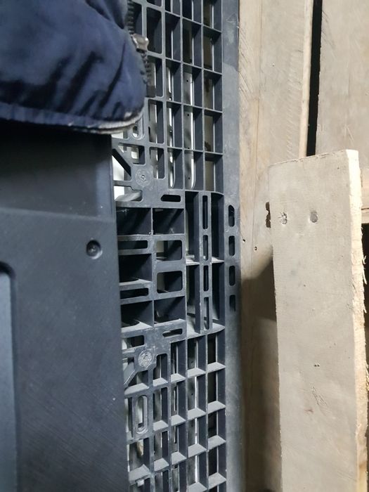 Подон падон дерево пластик