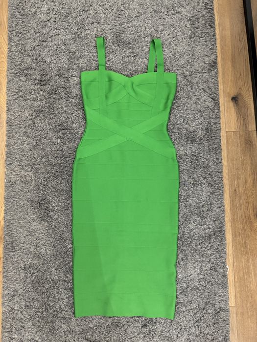 Бандажна зелена рокля