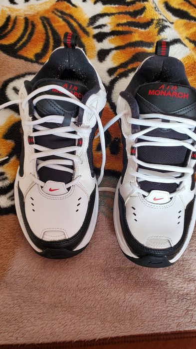 Nike Air Monarch lV.