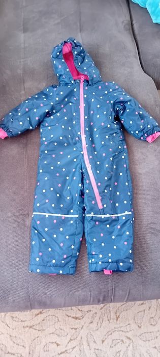 Космонавт за момиче