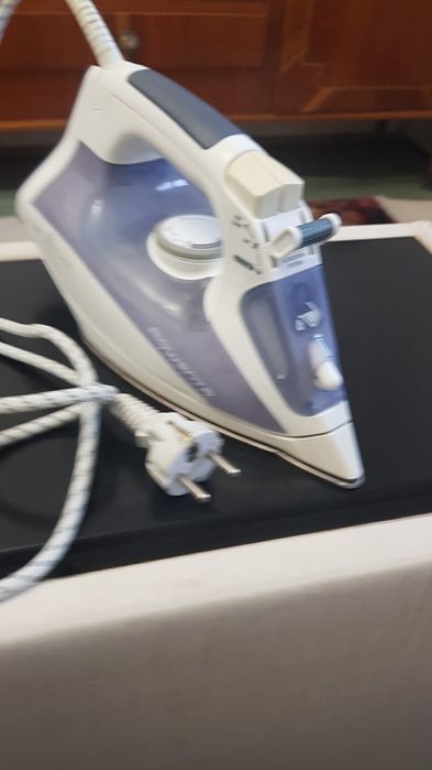 Vand un fier de calcat