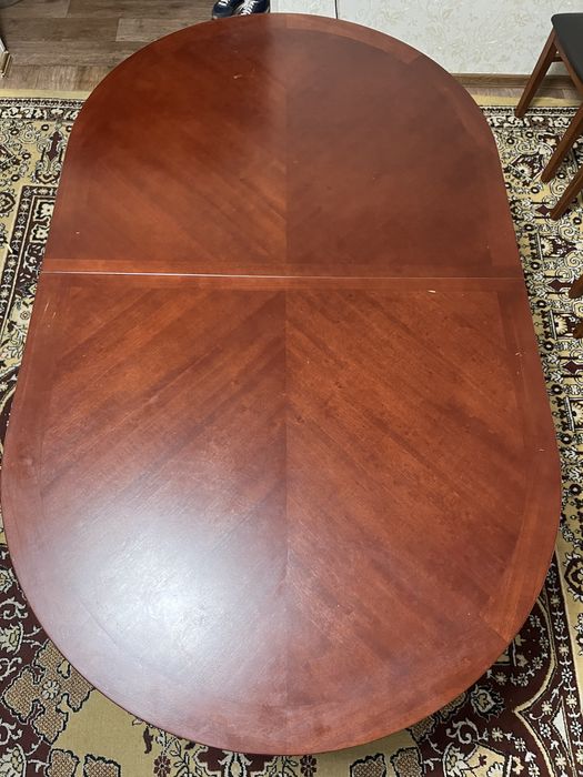 Продам Стол из чистого дерево