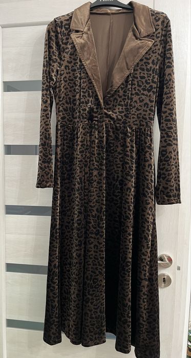 Rochie din catifea noua S + CADOU