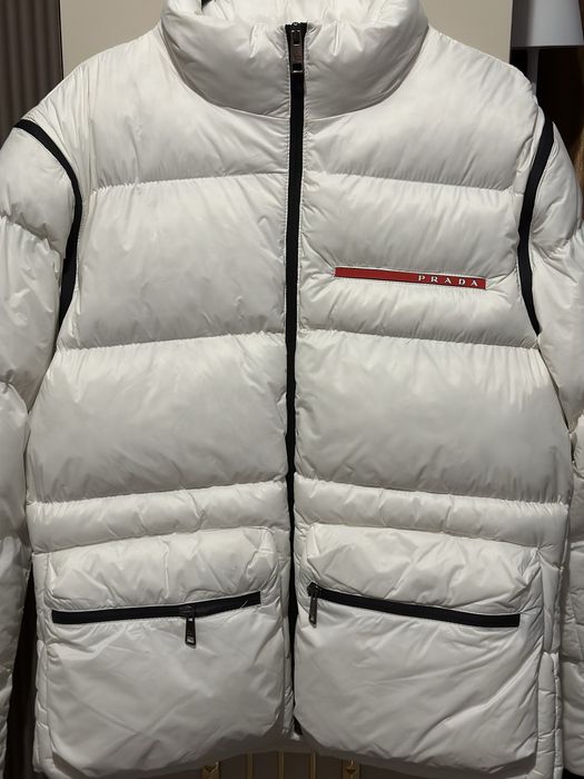 Мъжко яке PRADA !