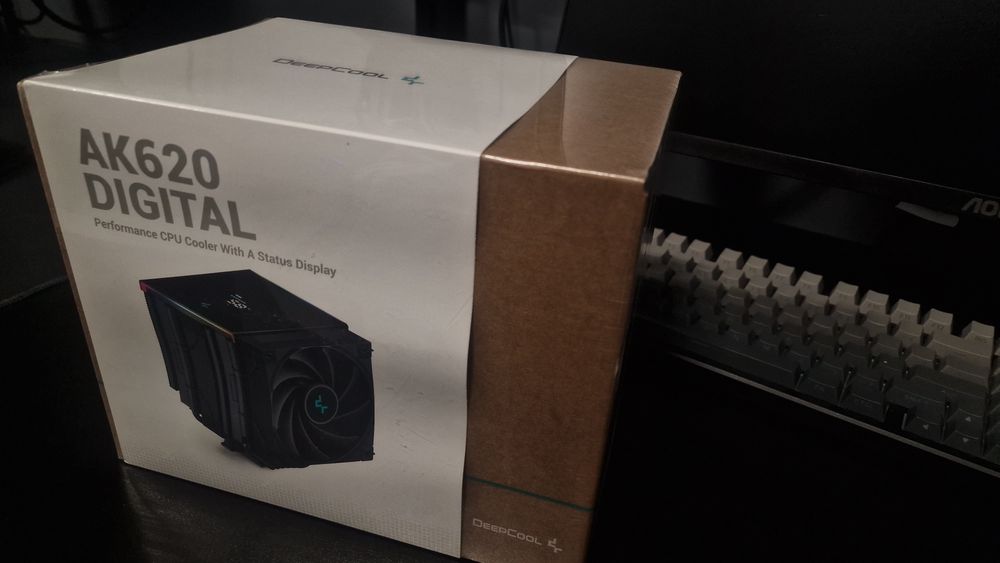Продам срочно Куллер DeepCool AK620 Digital