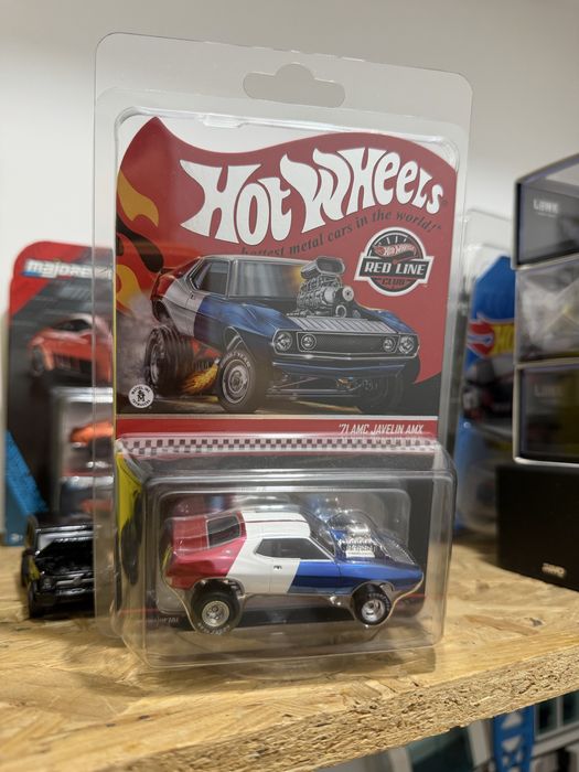 RLC Hot Wheels + NFT Pagani