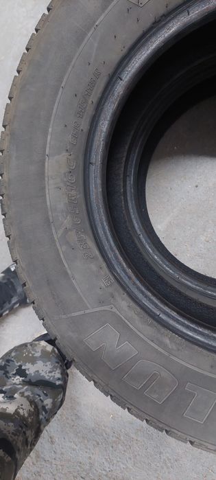 Резина  235/65/16С