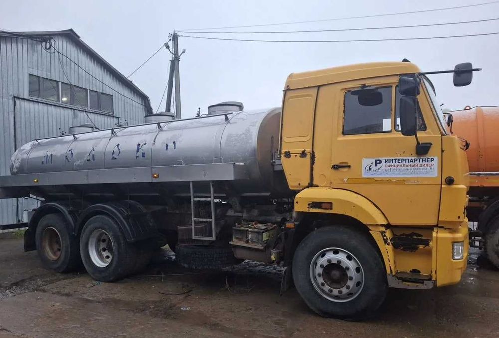 Аренда водовоза 5 тонн