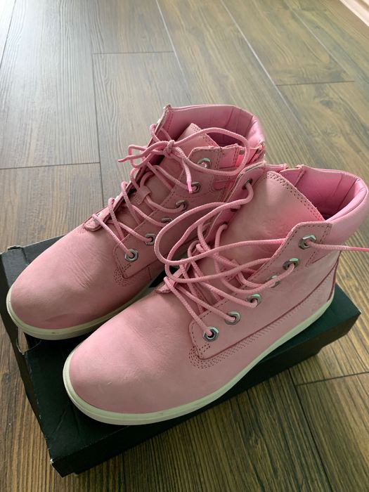 Детски обувки нови и обувани.