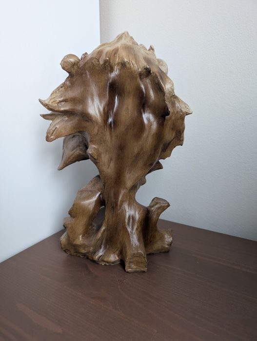 Декоративна статуетка лъв