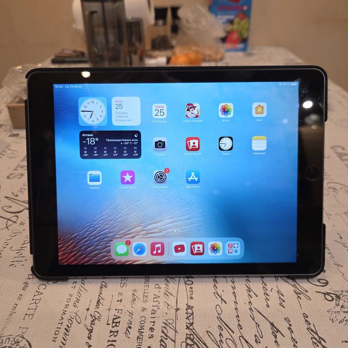 Продам IPad air 2 б/у, 16 гб