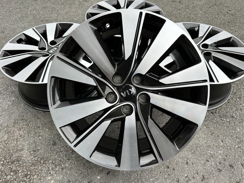 19цола Kia Киа 5x114.3 Оригинални 4бр