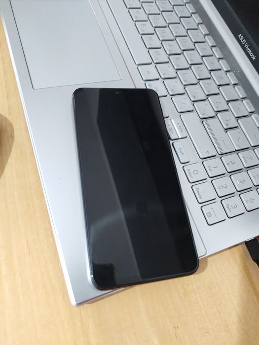 Продается Самсунг с22