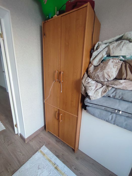 Шкаф для детей и стенка