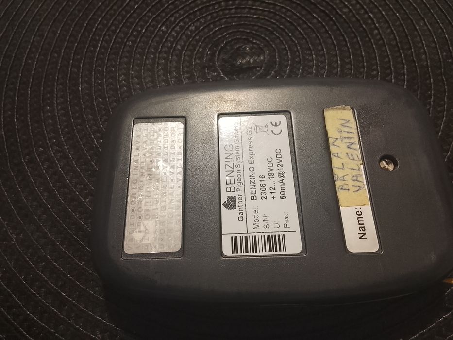 Vând ceas pentru  porumbei benzing g2