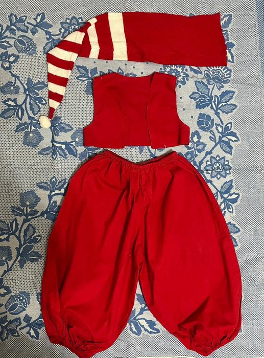 Продаются новогодние костюмы