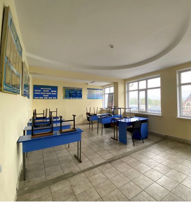 Стенды, парты, доски
