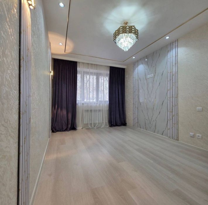 1/1/4 Ялангач,ориентир 187 школа,кирпич,новый ремонт,28 м2.47.000 уе