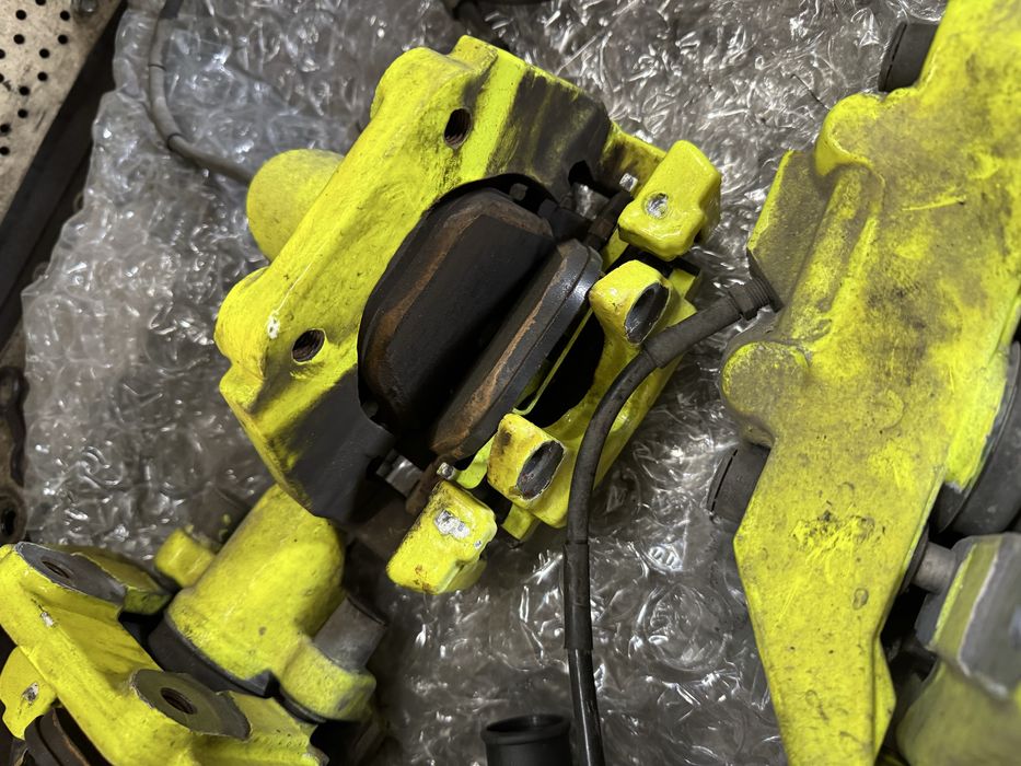 Спирачни апарати от М5 Е60