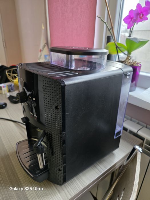 Кафеавтомат KRUPS EA81