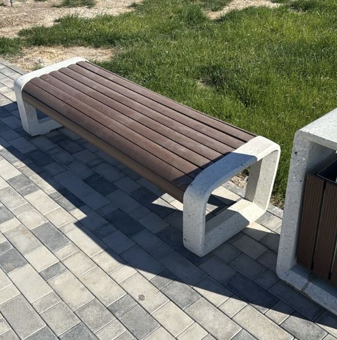 Скамейки урны вазоны