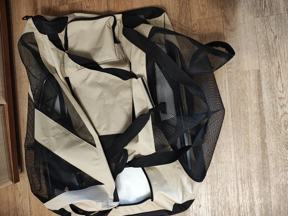 Переноска для собак и кошек