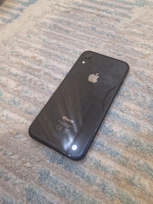iPhone XR, 64gb 72%