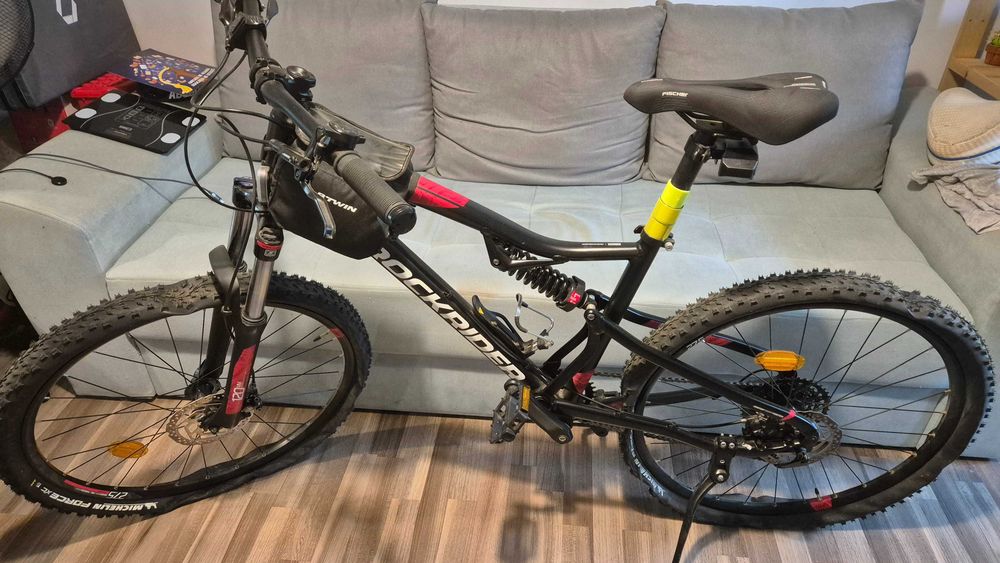 Bicicleta Rockrider ST 530 27,5" practic noua