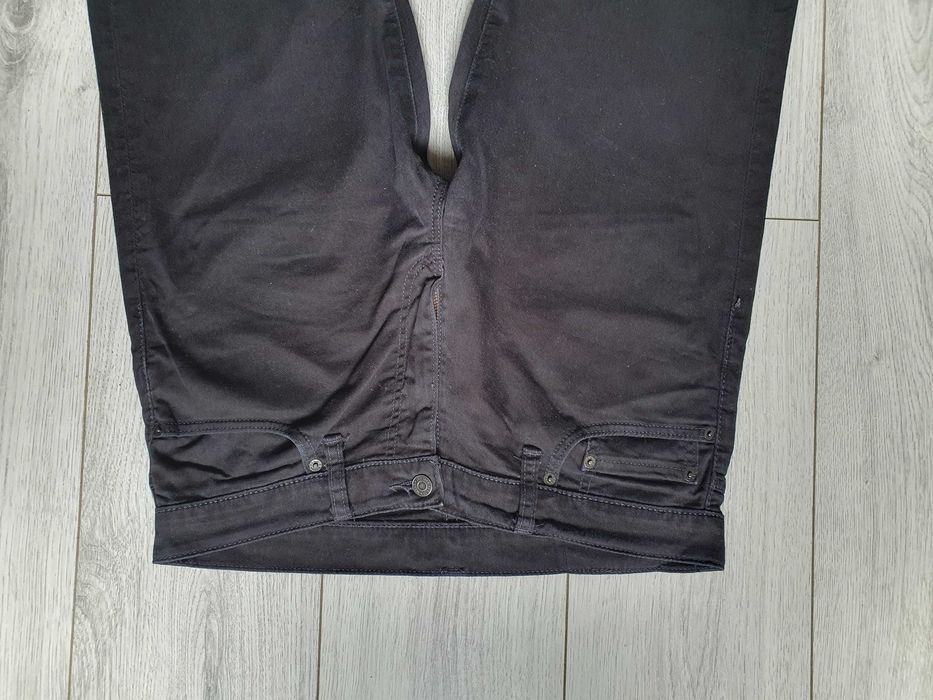 Blugi LEVI'S 504 - Marime W33 L32 (Talie 89 cm)