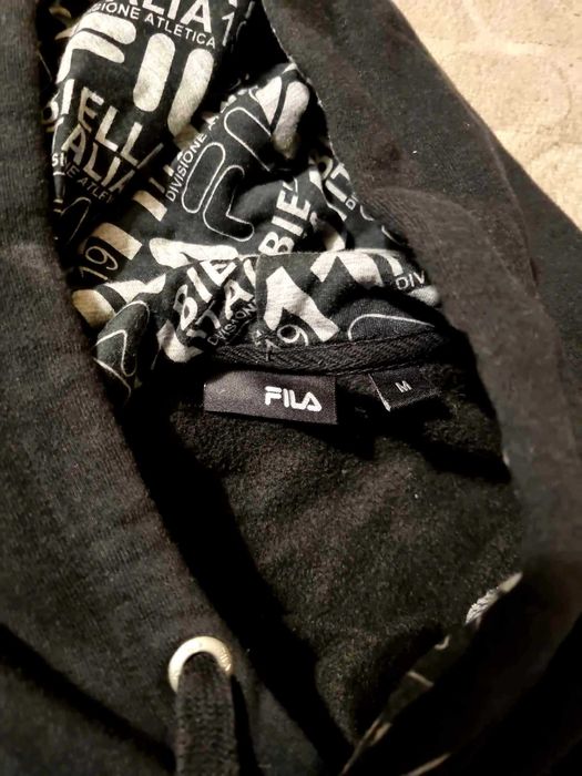 Ватиран  Суичър  FILA,черен