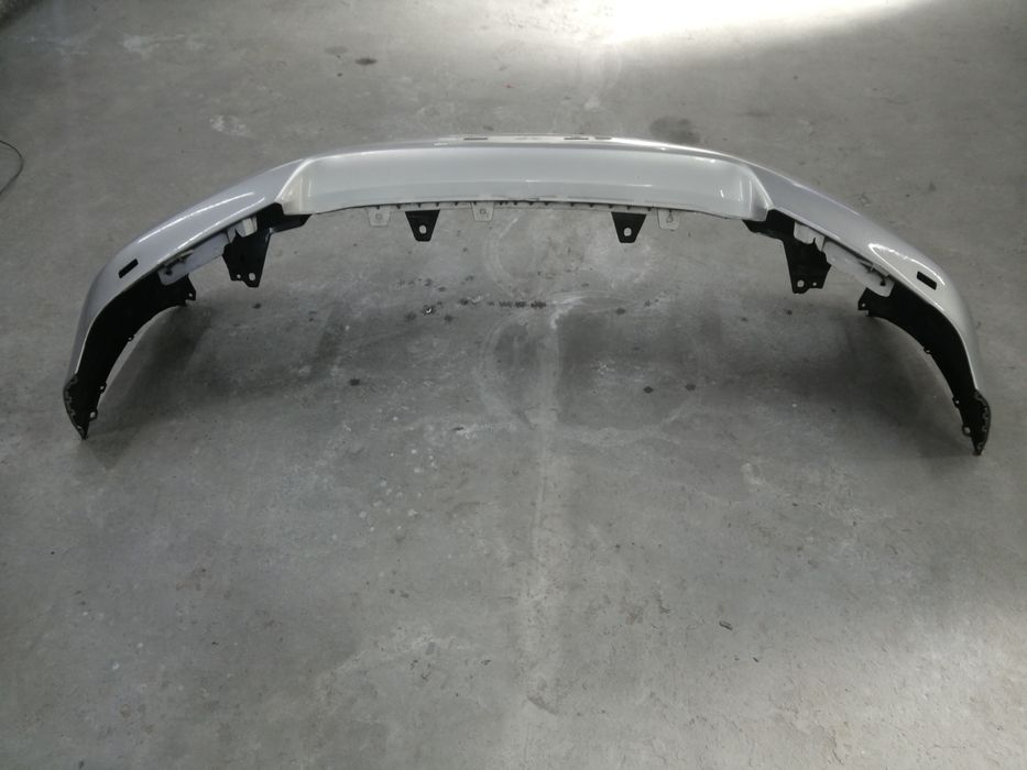 Передний бампер на LC200