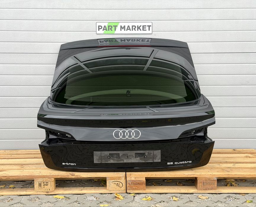 Заден капак AUDI E - TRON Sportback