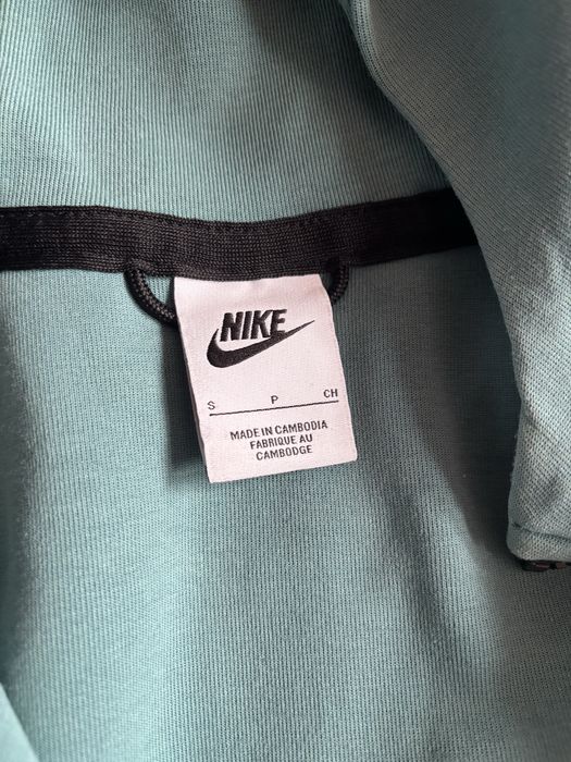 Nike tech fleece