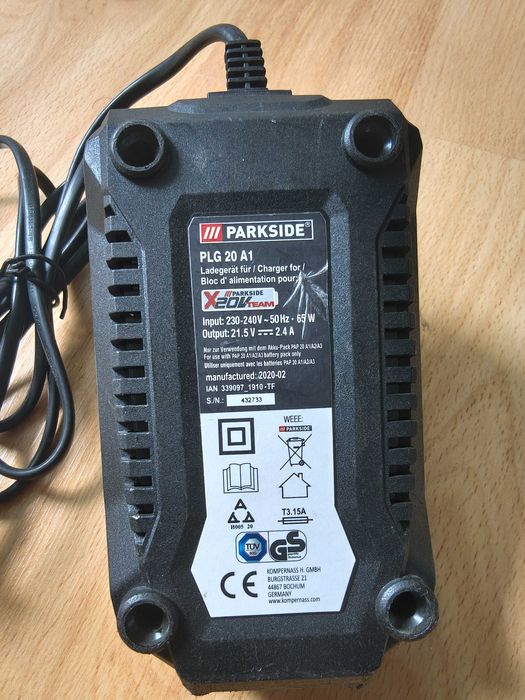 Incarcator acumulatori 2,4Ah Parkside pentru X20