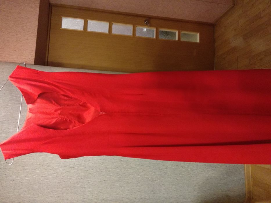 Платье вечернее в пол