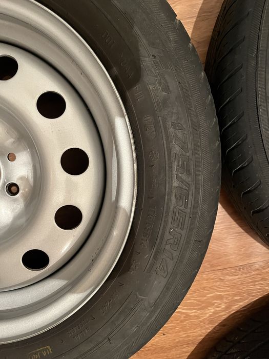 Продам летние резины 2025 год