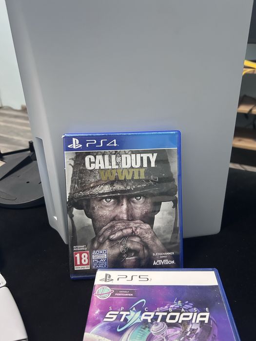 Ps5 + игри + 2 контролера!