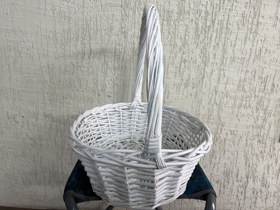 Корзина плетённая