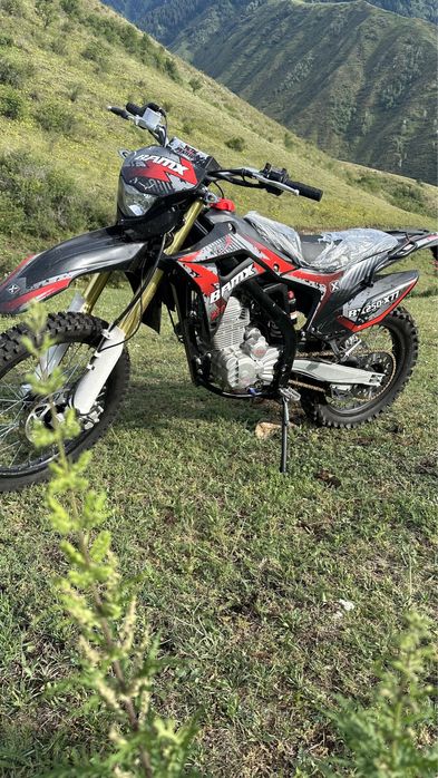 Bam X. X-77.  250 куб Эндуро