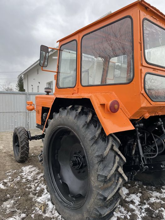 Vand tractor utb 650+ plug cu 3 cormane