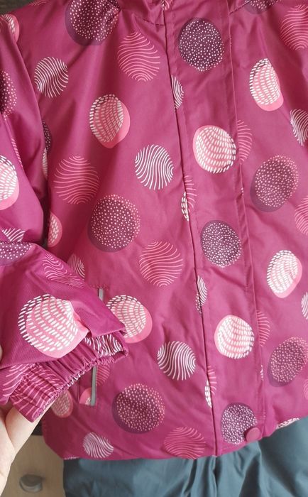 Зимний комбез продам 92см