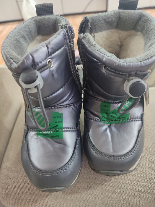 Продам зимние сапоги